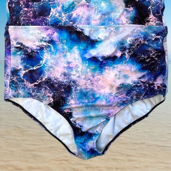 Torrid Blue Ocean Waves Active Wireless Scoop Back One Piece Swimsuit NEW - Picture 8 of 14